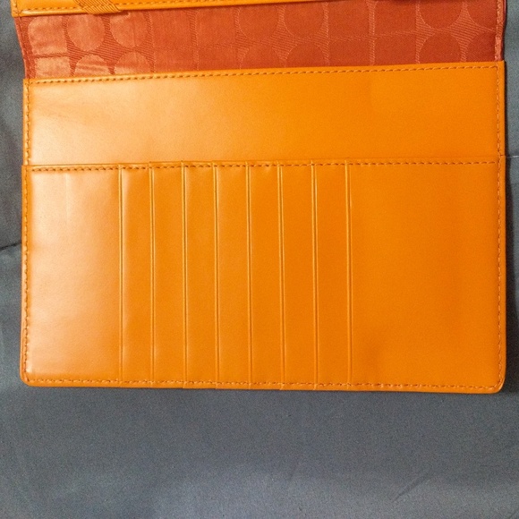 #704HTF Retired Kate Spade New York Hot Pink & Orange Cover For AmazonFireTablet - Picture 3 of 8